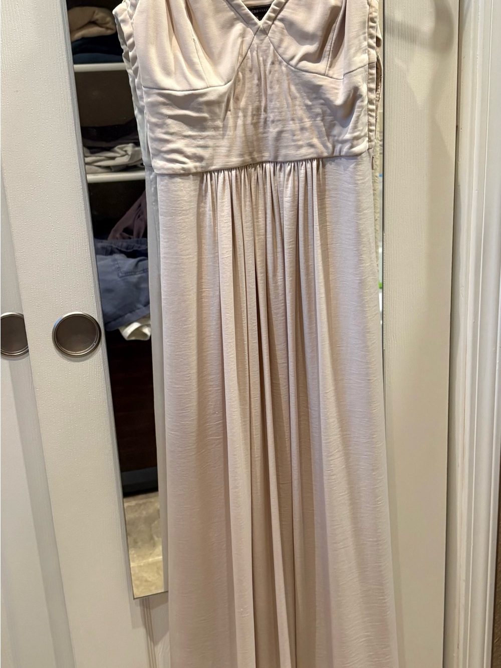 BCBGMaxAzria Cream V-Neck Maxi Dress